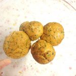 4 Dough balls for fekkas